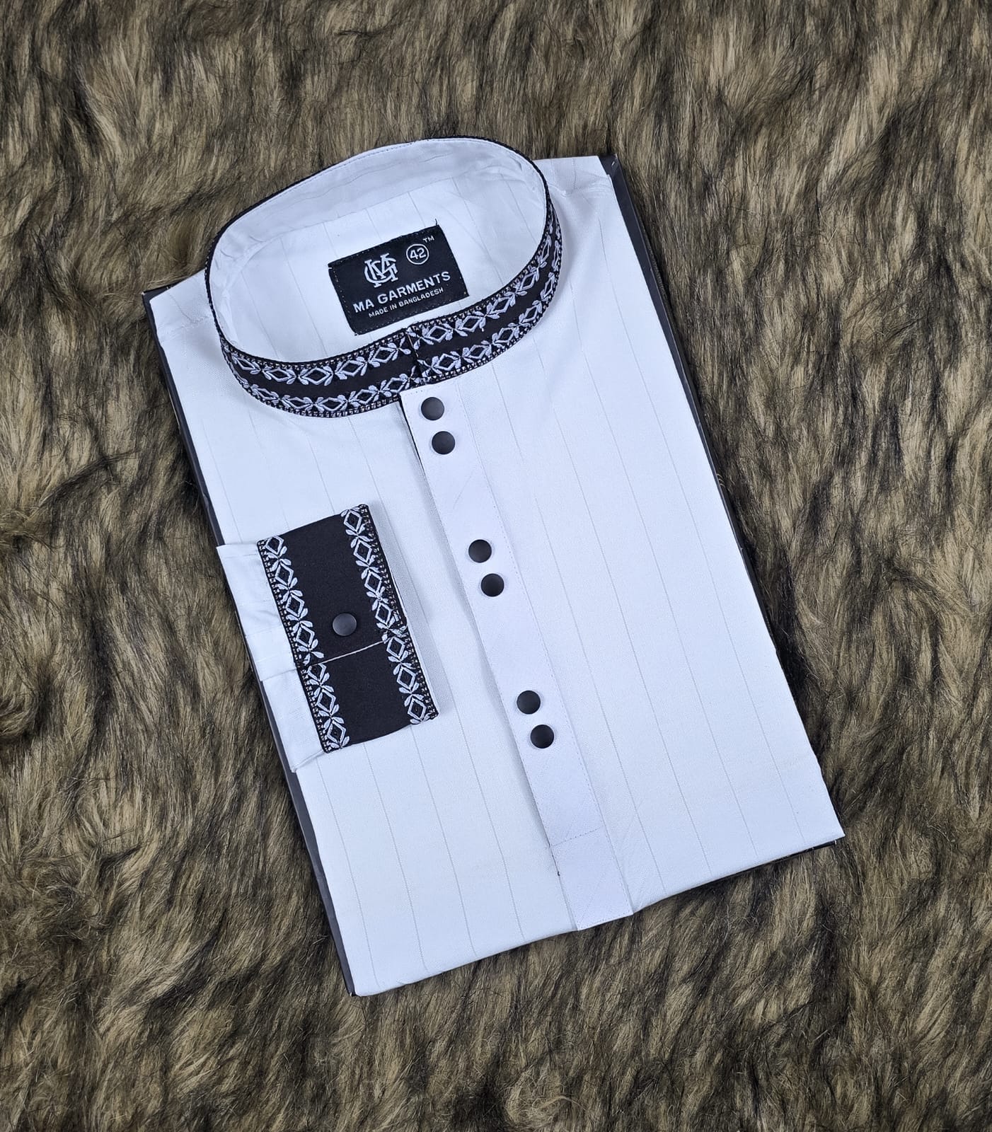 স্যামসেং পাঞ্জাবি + 5 টি আতর ফ্রি 3 দিনের জন্য